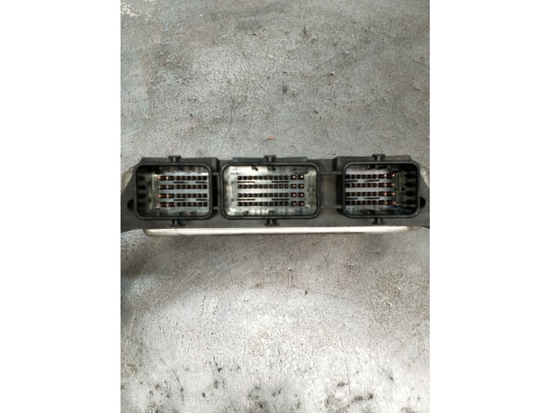 Recambio de centralita motor uce para peugeot partner tepee 1.6 hdi referencia OEM IAM 9664843780 EDC16C34 0281013872