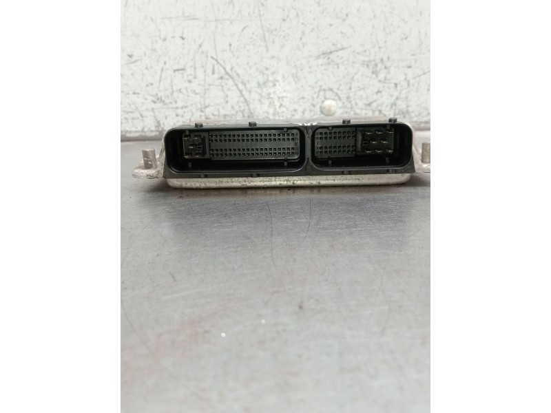 Recambio de centralita motor uce para audi a3 (8l1) 1.9 tdi referencia OEM IAM 0281010120 038906012A 