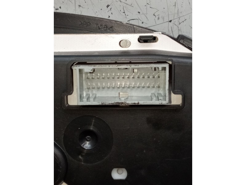 Recambio de cuadro instrumentos para renault scenic rx4 (ja0) 1.9 dci referencia OEM IAM P8200038777 216585928 