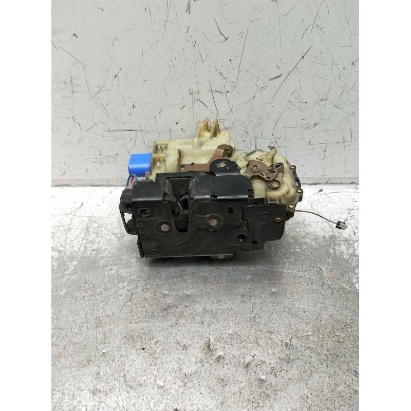 Recambio de motor cierre centralizado delantero derecho para seat cordoba (6l2) 1.9 tdi referencia OEM IAM 3B1837016BQ 4P 