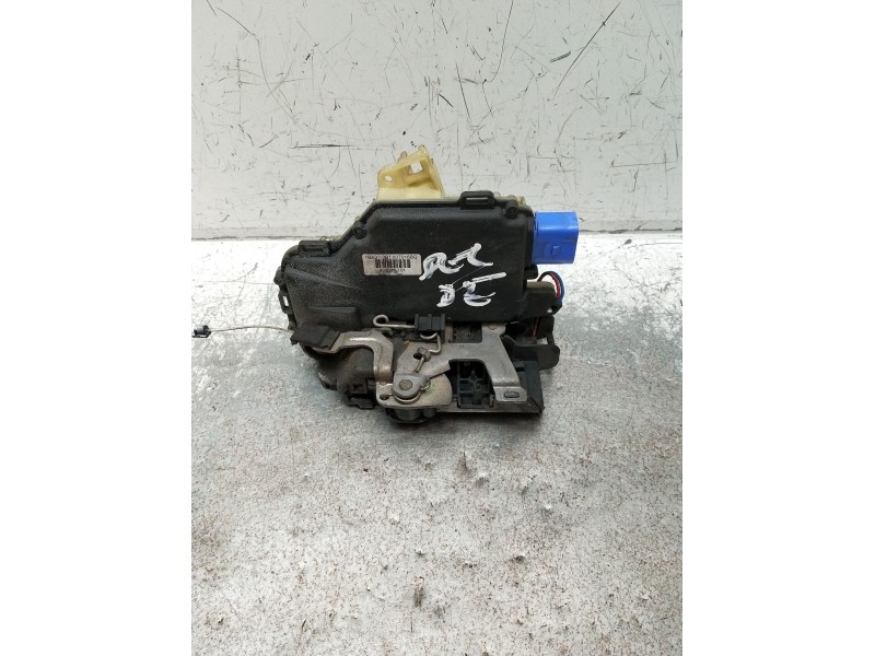 Recambio de motor cierre centralizado delantero derecho para seat cordoba (6l2) 1.9 tdi referencia OEM IAM 3B1837016BQ 4P 