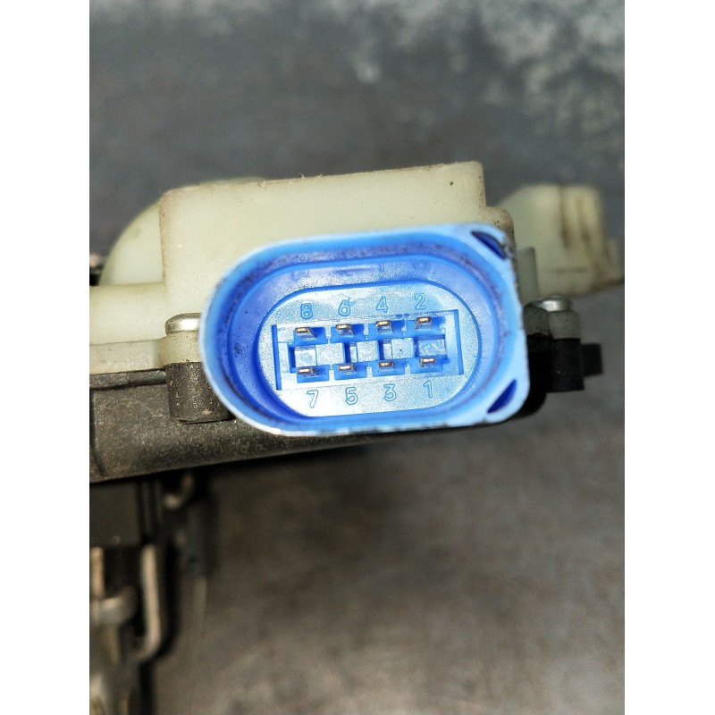 Recambio de motor cierre centralizado delantero izquierdo para seat cordoba (6l2) 1.9 tdi referencia OEM IAM 3B1837015AG 4P 