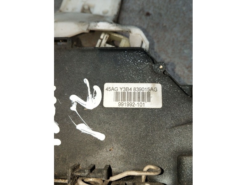 Recambio de motor cierre centralizado trasero izquierdo para seat cordoba (6l2) 1.9 tdi referencia OEM IAM 3B4839015AG 4P 