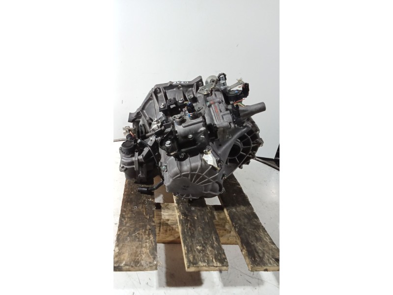 Recambio de caja cambios para toyota auris (_e15_) 1.4 d-4d (nde150_) referencia OEM IAM FBQ50BRT3W AUTOMATICA 71007306