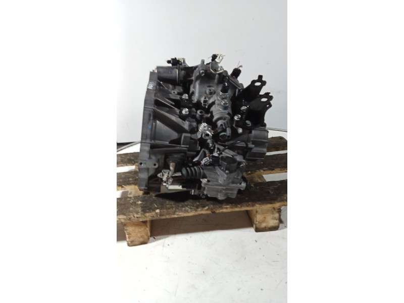 Recambio de caja cambios para toyota auris (_e15_) 1.4 d-4d (nde150_) referencia OEM IAM FBQ50BRT3W AUTOMATICA 71007306