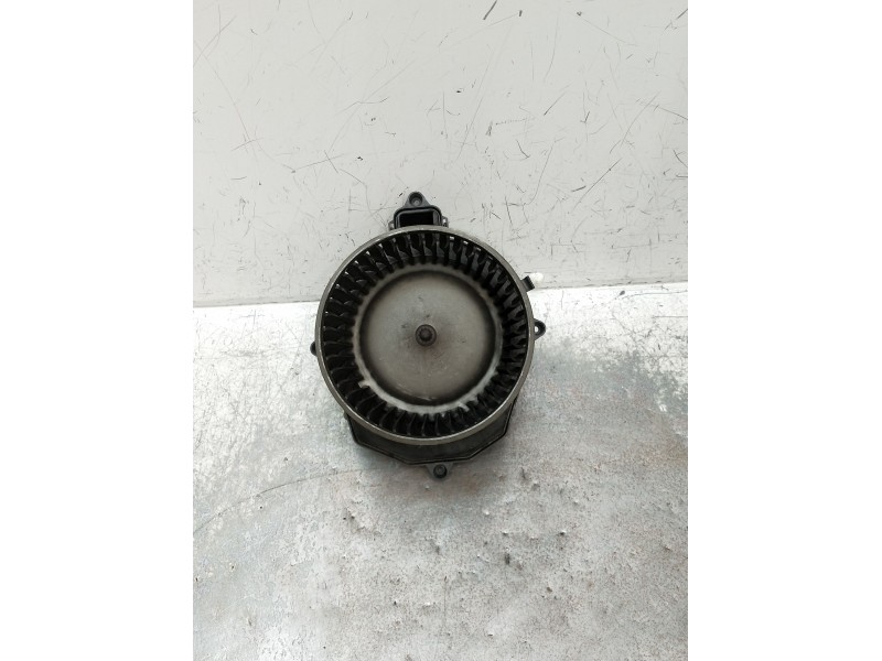 Recambio de motor calefaccion para peugeot partner tepee 1.6 hdi referencia OEM IAM 5G6928100 5E2228200 