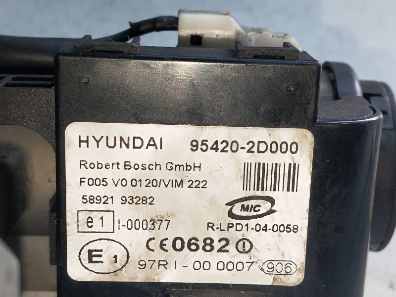 Recambio de conmutador de arranque para kia cerato 1.5 crdi referencia OEM IAM 954202D000 97R1000007 