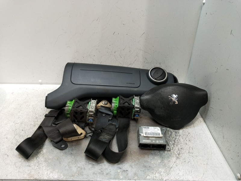 Recambio de kit airbag para peugeot partner tepee 1.6 hdi referencia OEM IAM 9665558380 611019900 608929500