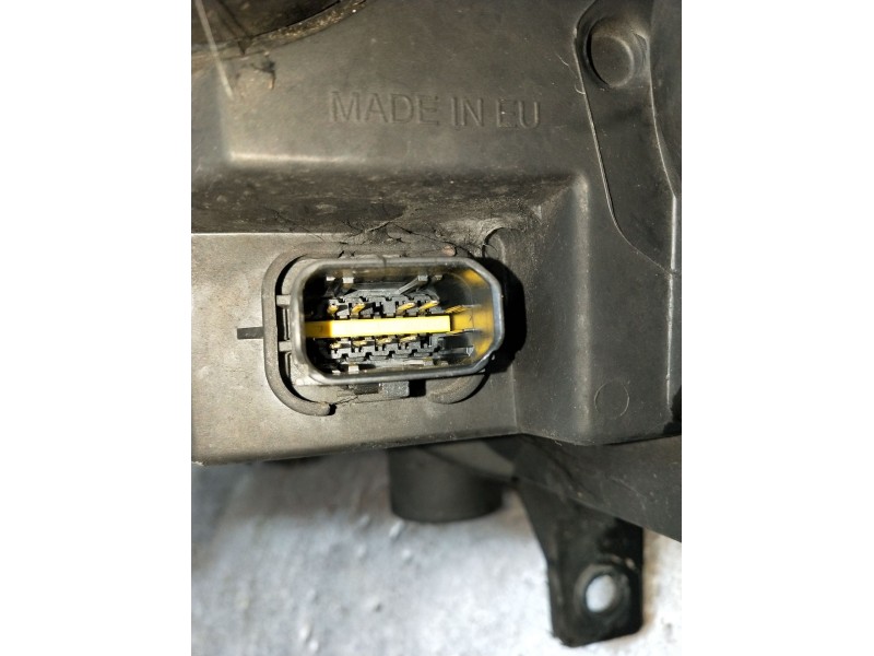 Recambio de faro derecho para peugeot partner tepee 1.6 hdi referencia OEM IAM 9682829280 89318001 