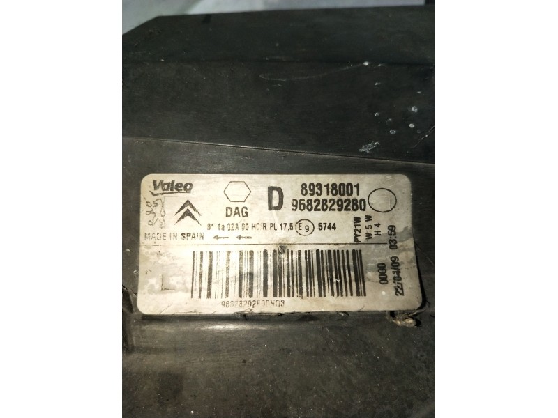 Recambio de faro derecho para peugeot partner tepee 1.6 hdi referencia OEM IAM 9682829280 89318001 