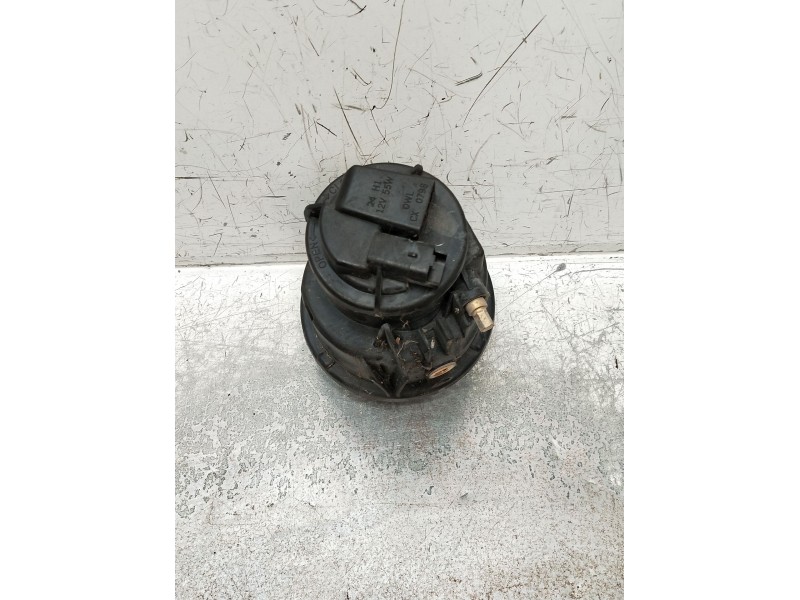 Recambio de faro antiniebla derecho para peugeot partner tepee 1.6 hdi referencia OEM IAM   