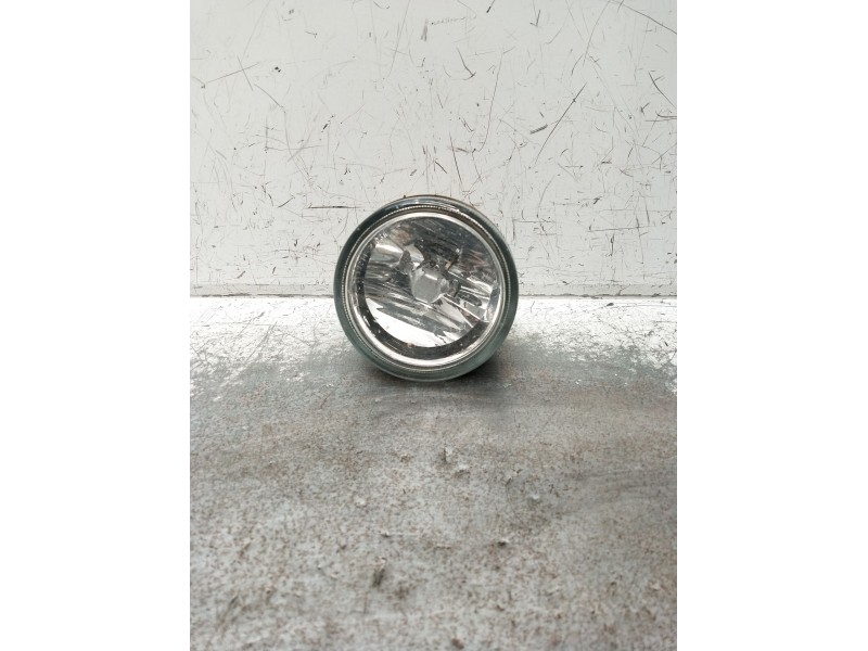Recambio de faro antiniebla izquierdo para peugeot partner tepee 1.6 hdi referencia OEM IAM 9646947780  