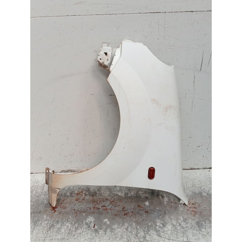 Recambio de aleta delantera izquierda para renault kangoo express (fc0/1_) 1.9 dci 4x4 (fc0v) referencia OEM IAM   