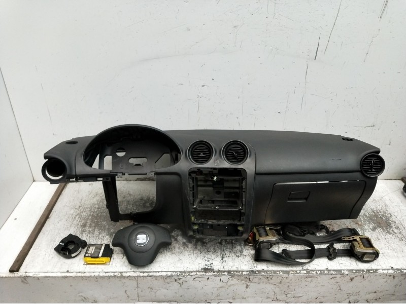 Recambio de kit airbag para seat cordoba (6l2) 1.9 tdi referencia OEM IAM 6Q0909605AD  