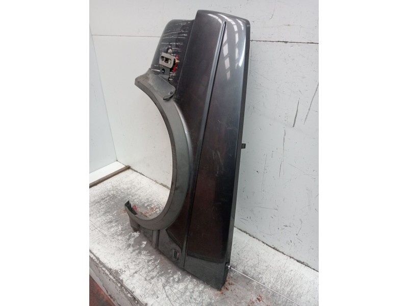 Recambio de aleta delantera izquierda para volkswagen jetta ii (19e, 1g2, 165) 1.6 referencia OEM IAM   