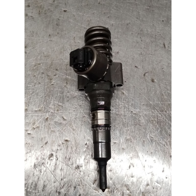 Recambio de inyector para audi a4 b7 avant (8ed) 2.0 tdi 16v referencia OEM IAM 03G130073G 0414720404 BOSCH