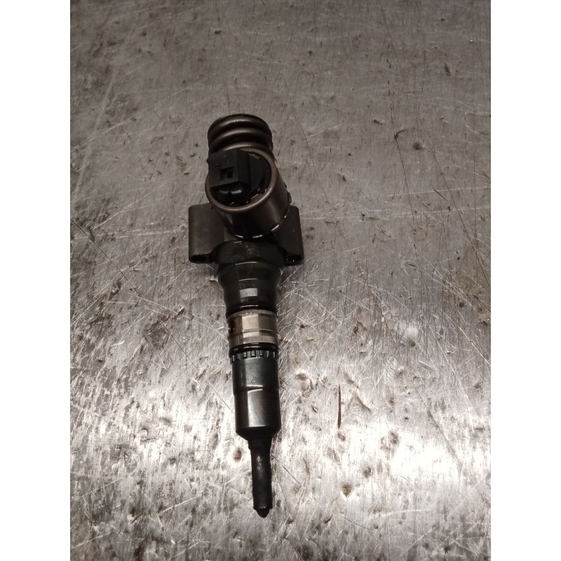 Recambio de inyector para audi a4 b7 avant (8ed) 2.0 tdi 16v referencia OEM IAM 03G130073G 0414720404 BOSCH