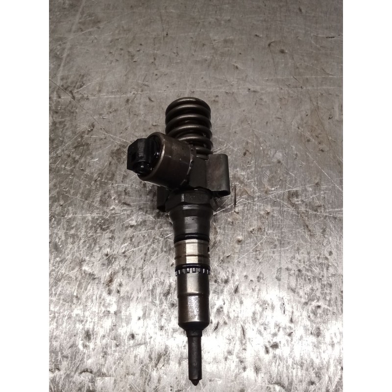 Recambio de inyector para audi a4 b7 avant (8ed) 2.0 tdi 16v referencia OEM IAM 03G130073G 0414720404 BOSCH