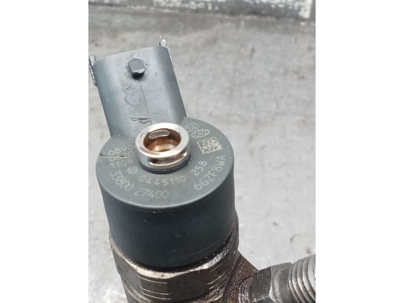Recambio de inyector para hyundai sonata v (nf) 2.0 crdi referencia OEM IAM 3380027400 0445110258 BOSCH