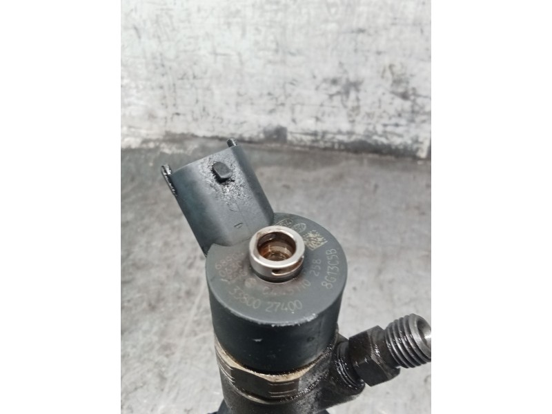 Recambio de inyector para hyundai sonata v (nf) 2.0 crdi referencia OEM IAM 3380027400 0445110258 BOSCH