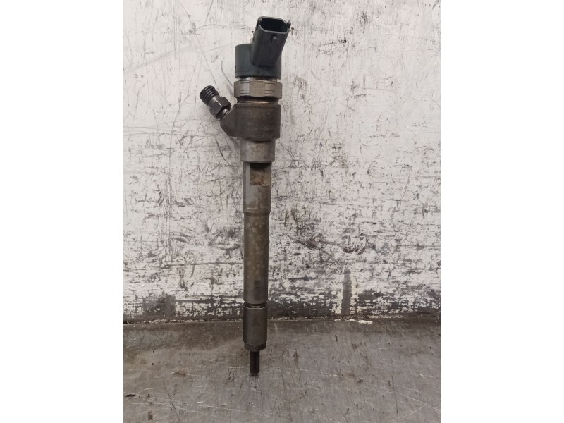 Recambio de inyector para hyundai sonata v (nf) 2.0 crdi referencia OEM IAM 3380027400 0445110258 BOSCH