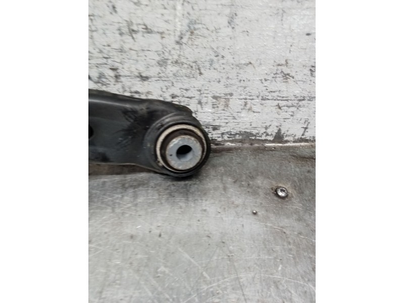 Recambio de brazo suspension inferior trasero izquierdo para audi a4 b7 avant (8ed) 2.0 tdi 16v referencia OEM IAM 8E0505323M  
