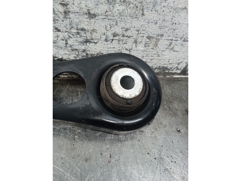 Recambio de brazo suspension inferior trasero derecho para audi a4 b7 avant (8ed) 2.0 tdi 16v referencia OEM IAM 8E0501529K  
