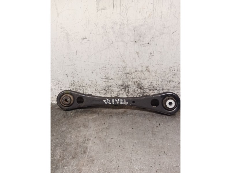 Recambio de brazo suspension inferior trasero izquierdo para audi a4 b7 avant (8ed) 2.0 tdi 16v referencia OEM IAM 8E0501525K  