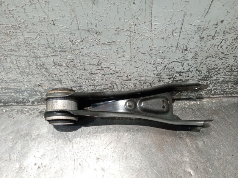 Recambio de brazo suspension superior trasero izquierdo para mercedes-benz cla shooting brake (x118) cla 200 d (118.612) referen