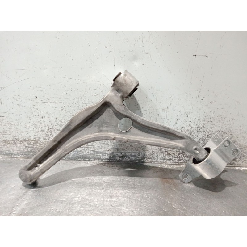 Recambio de brazo suspension inferior delantero derecho para mercedes-benz cla shooting brake (x118) cla 200 d (118.612) referen