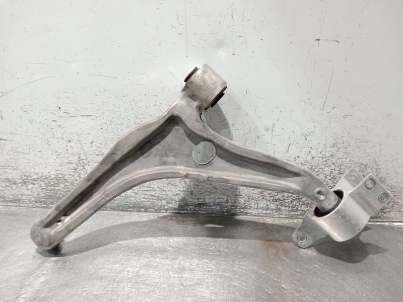 Recambio de brazo suspension inferior delantero derecho para mercedes-benz cla shooting brake (x118) cla 200 d (118.612) referen