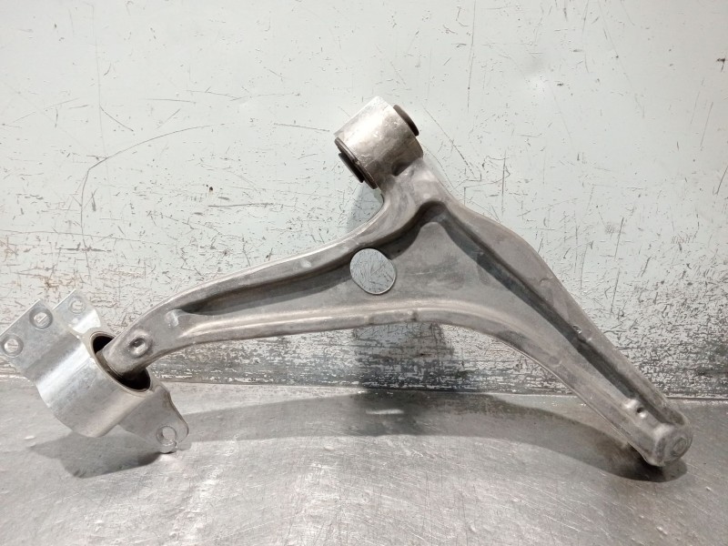 Recambio de brazo suspension inferior delantero izquierdo para mercedes-benz cla shooting brake (x118) cla 200 d (118.612) refer