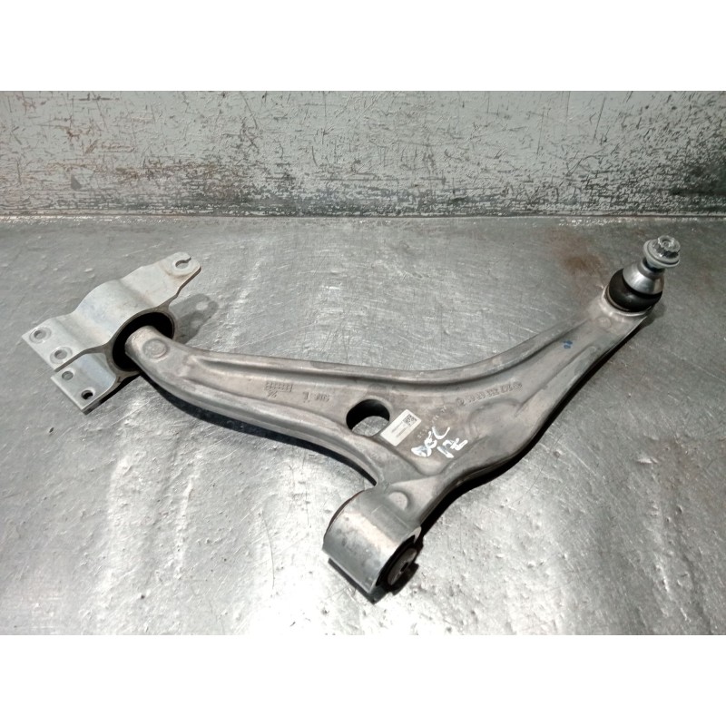 Recambio de brazo suspension inferior delantero izquierdo para mercedes-benz cla shooting brake (x118) cla 200 d (118.612) refer