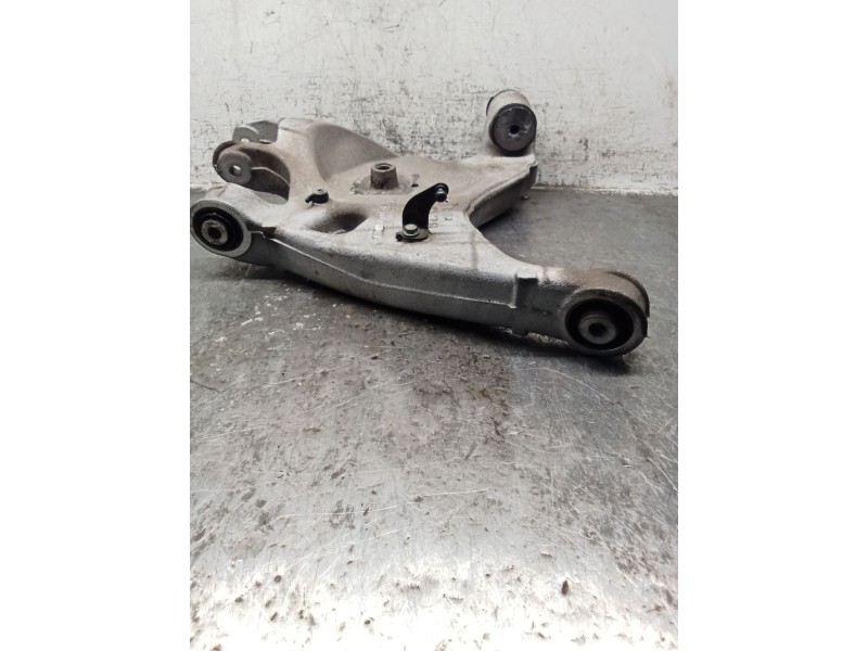 Recambio de brazo suspension inferior trasero izquierdo para audi a4 b7 avant (8ed) 2.0 tdi 16v referencia OEM IAM   