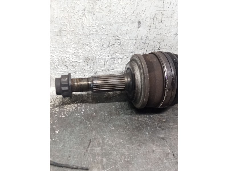 Recambio de transmision delantera izquierda para toyota auris (_e15_) 1.4 d-4d (nde150_) referencia OEM IAM   