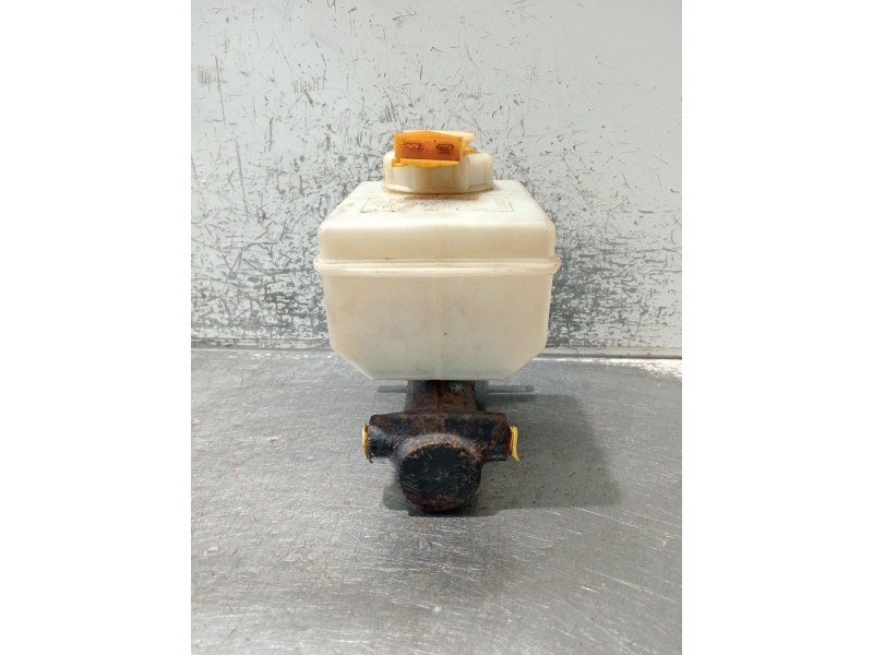 Recambio de bomba freno para iveco massif single cab 3.0 hpi referencia OEM IAM 1413134F  