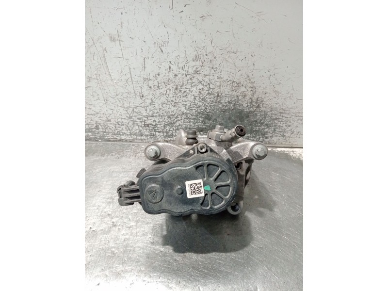 Recambio de pinza freno trasera derecha para mercedes-benz cla shooting brake (x118) cla 200 d (118.612) referencia OEM IAM A247