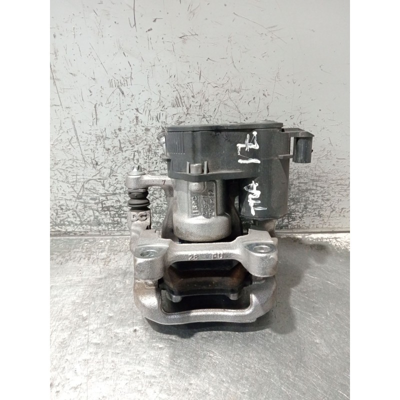 Recambio de pinza freno trasera izquierda para mercedes-benz cla shooting brake (x118) cla 200 d (118.612) referencia OEM IAM A2