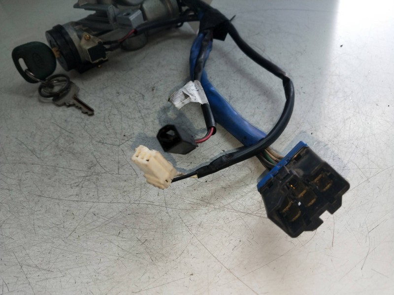 Recambio de conmutador de arranque para kia rio 1.5 cat referencia OEM IAM   