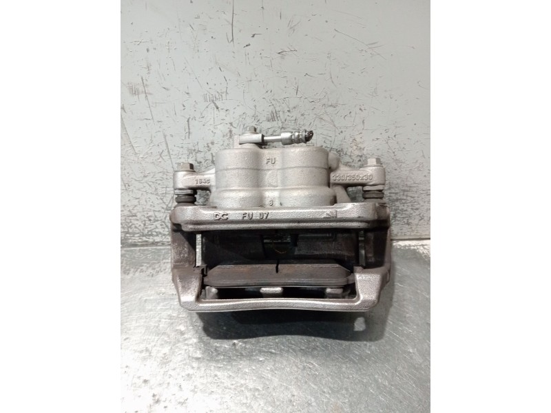 Recambio de pinza freno delantera derecha para mercedes-benz cla shooting brake (x118) cla 200 d (118.612) referencia OEM IAM A1
