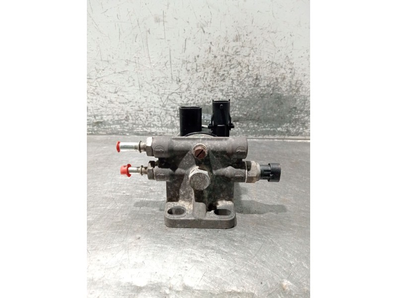 Recambio de soporte filtro gasoil para iveco massif single cab 3.0 hpi referencia OEM IAM 3000331 WK8541 