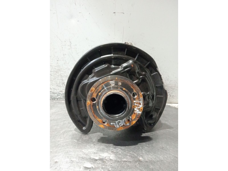 Recambio de mangueta trasera derecha para mercedes-benz cla shooting brake (x118) cla 200 d (118.612) referencia OEM IAM 2470600