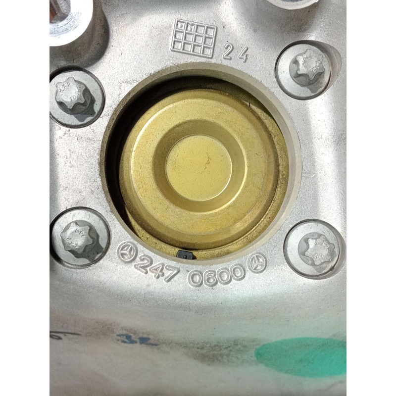 Recambio de mangueta trasera derecha para mercedes-benz cla shooting brake (x118) cla 200 d (118.612) referencia OEM IAM 2470600