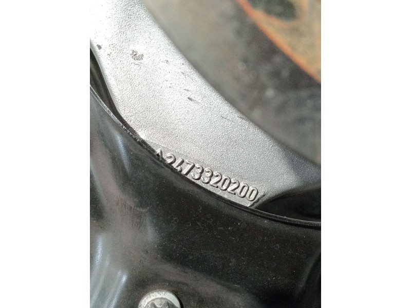 Recambio de mangueta delantera derecha para mercedes-benz cla shooting brake (x118) cla 200 d (118.612) referencia OEM IAM A2473