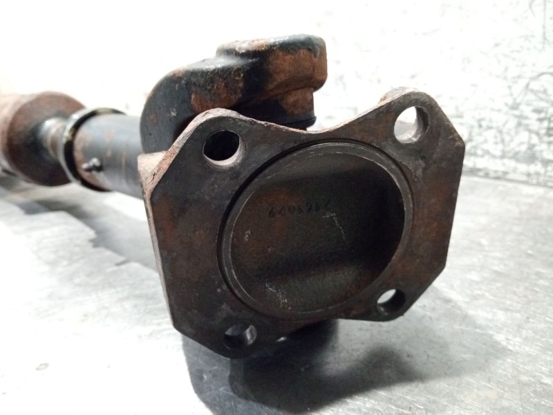 Recambio de transmision central para iveco massif single cab 3.0 hpi referencia OEM IAM   