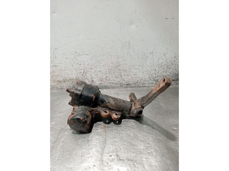 Recambio de caja direccion para iveco massif single cab 3.0 hpi referencia OEM IAM 49001985  