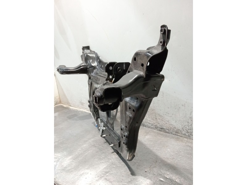 Recambio de puente delantero para mercedes-benz cla shooting brake (x118) cla 200 d (118.612) referencia OEM IAM A1776207101 CUN