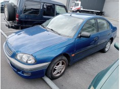 toyota avensis (_t22_) del año 1998