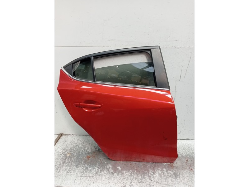 Recambio de puerta trasera derecha para mazda 3 (bm, bn) 2.2 d referencia OEM IAM   