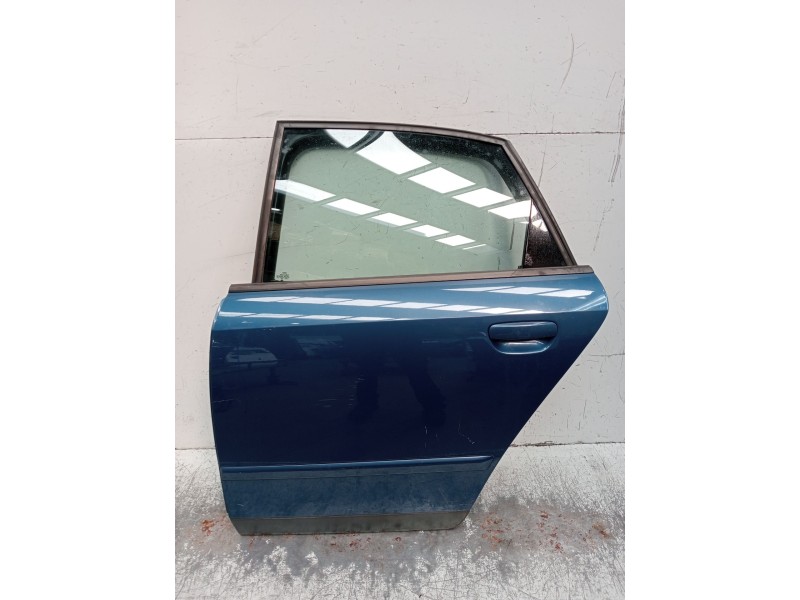 Recambio de puerta trasera izquierda para audi a4 b6 (8e2) 2.0 referencia OEM IAM   